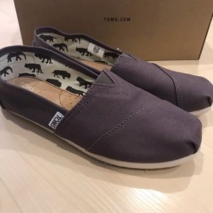 Toms women’s shoes
